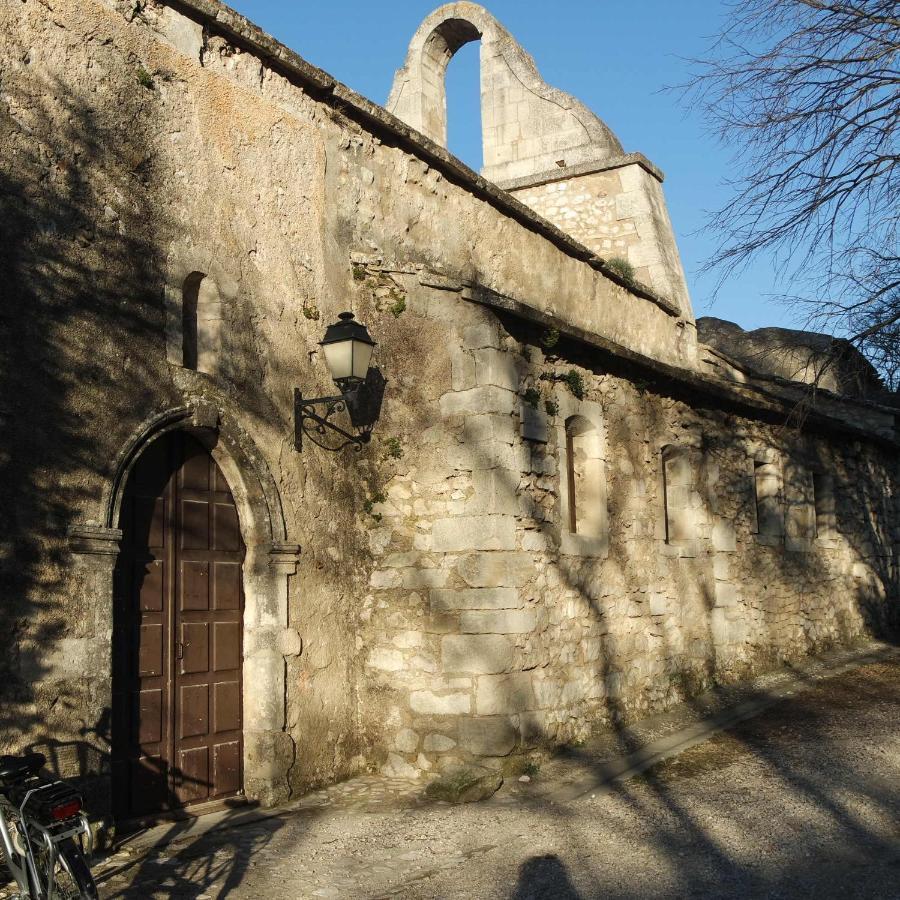 Eygalières Mas Grimaud - Gite- Studio Et Chambres D'Hotes Familiales المظهر الخارجي الصورة